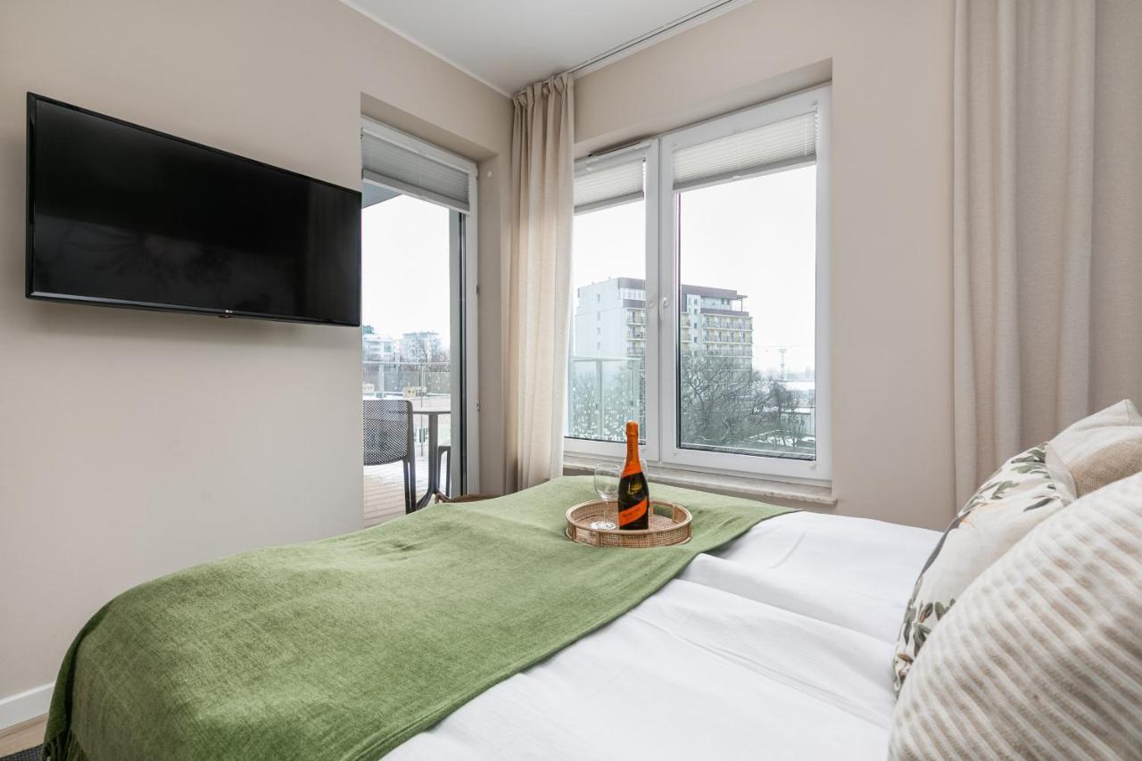 Luxurious Apartment Nadmorskie Tarasy Kolobrzeg By Renters Prestige Kültér fotó
